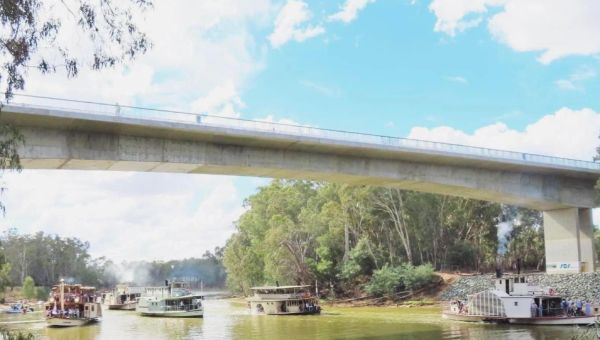 Echuca Moama Bridge