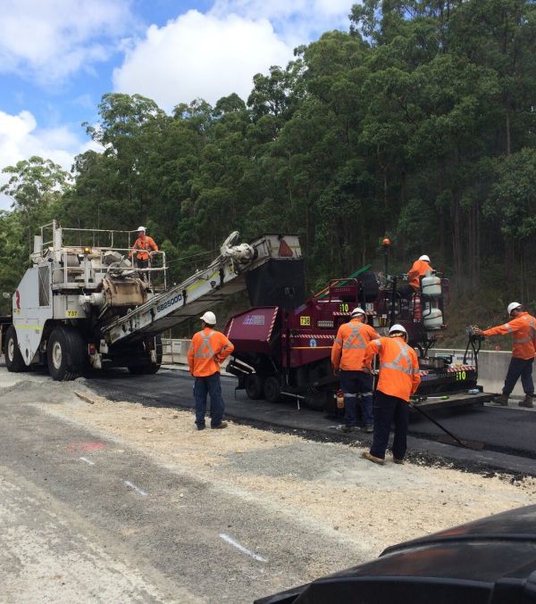 Roe Highway Duplication